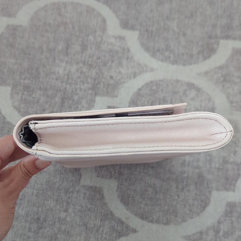 Ted Baker Chic Blush Clutch with Bow Detail - Picture 9 of 10